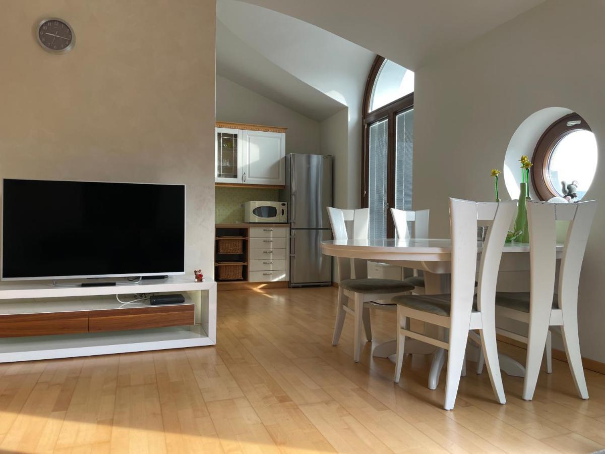 Apartment Olympus - One Bedroom Apartment 포르토로즈 외부 사진